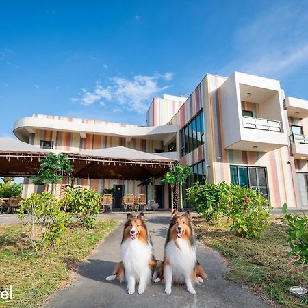 Taitung Rainbow Pet Friendly Maison Resort Exterior photo