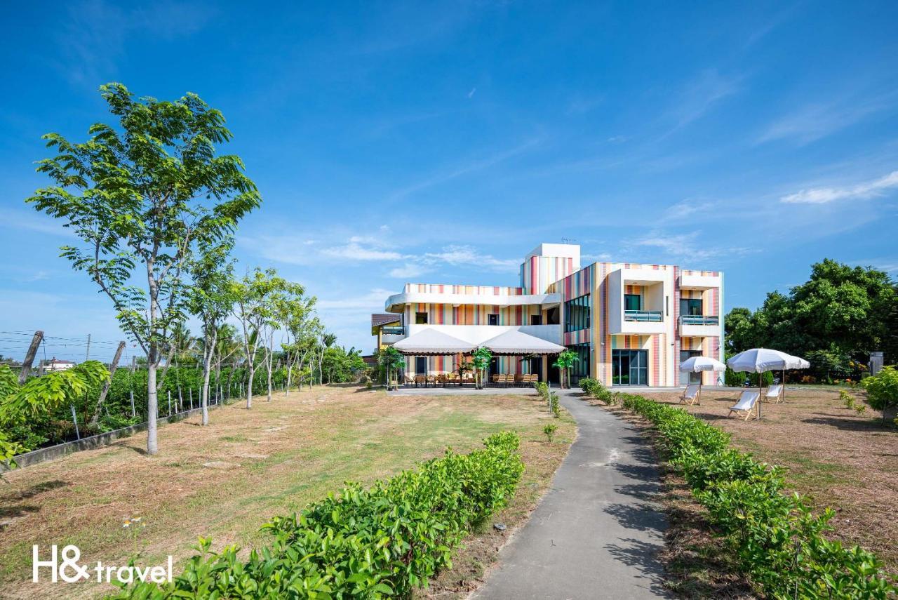 Taitung Rainbow Pet Friendly Maison Resort Exterior photo
